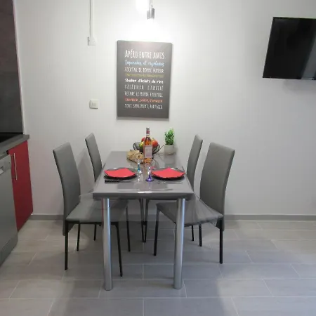 Apartment La A 3 Minutes, La Cle D'un Sejour Reussi ! Saint-Cyr-sur-Mer